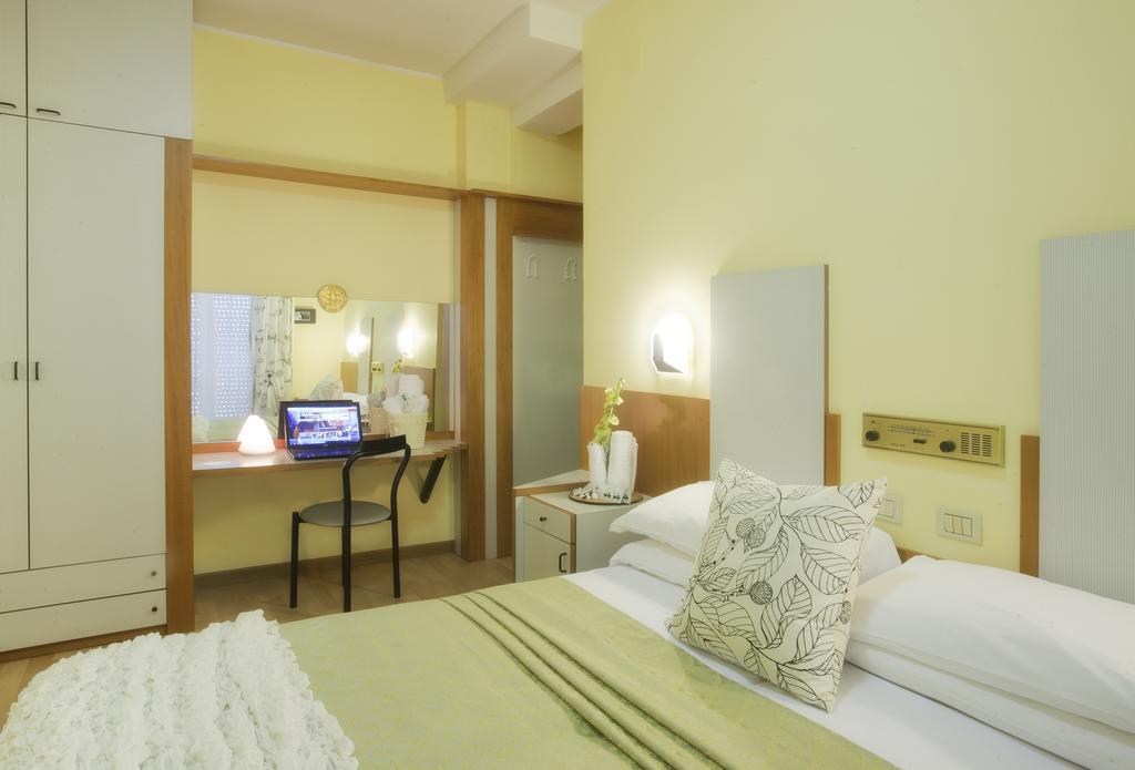 Hotel Bel Air Riccione Extérieur photo